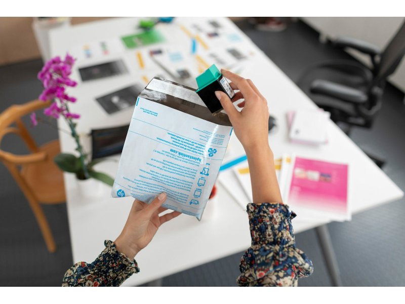 HP No 305 Black Original Ink Cartridge HP3YM61A Μελάνι 0031715 HP No 305 Black Original Ink Cartridge HP3YM61A Μελάνι 0031715