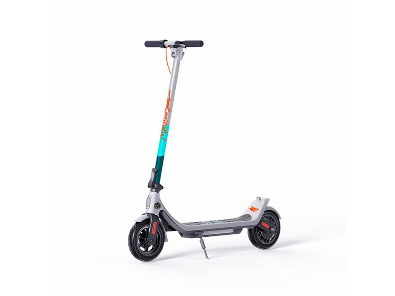 EGOBOO X Maui California E-Scooter White 0036958 EGOBOO X Maui California E-Scooter White 0036958